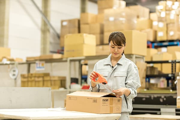 エスプールロジスティクスの発送代行サービスの特徴