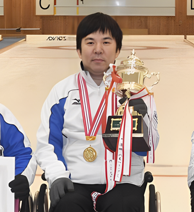 岩田 勉